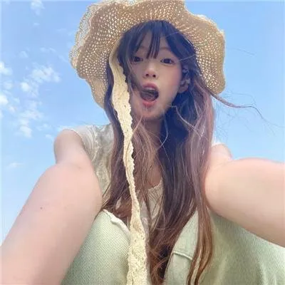 探讨女性婚姻《麦秋》原节子经典之作：大家族中大龄未婚女儿的婚嫁风波，细水长流的家庭剧