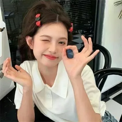 【社会反思】《明天，我会成为谁的女友》全集在线：出租女友、陪酒女、追星族的边缘女性真实生活图鉴