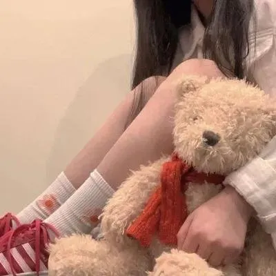 压抑惊悚经典《鬼水怪谈》高清在线：水箱里到底藏着什么？日式氛围恐怖的极致体现