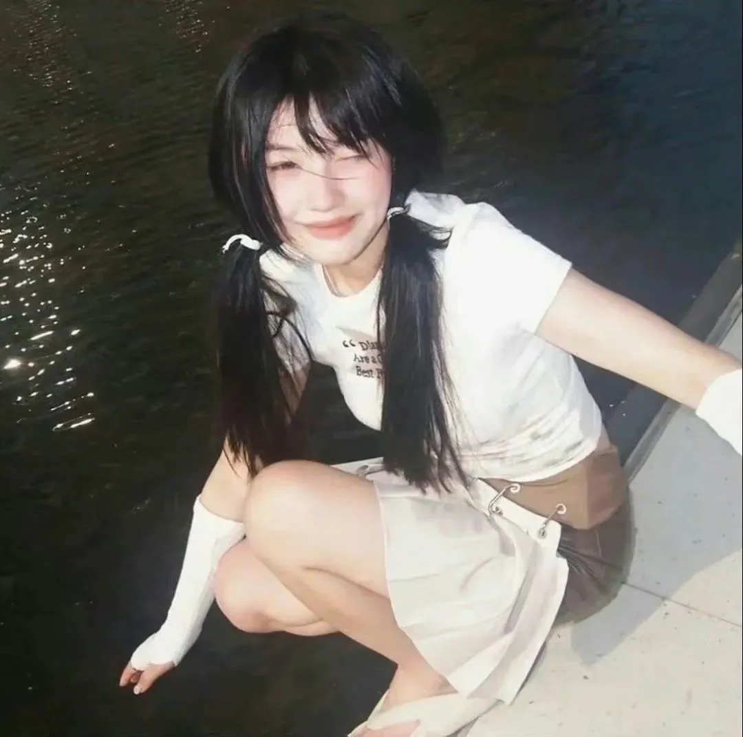 催泪治愈系动画《萤火之森》超清完整版：一生只能拥抱一次的爱情，太好哭了